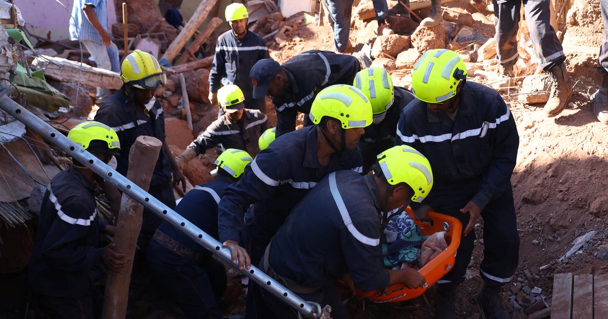 Tremores secundários abalam Marrocos, com o número de mortos no terremoto subindo para 2.100